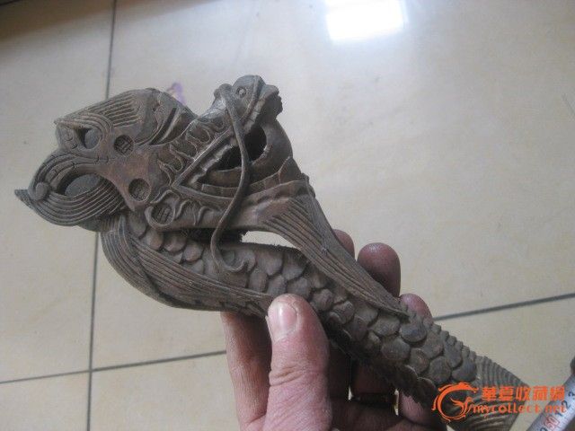 地摊交易区所展示的物品交易信息,其真实性、准确性和合法性由信息发布人负责,华夏收藏网不承担任何法律责任。 华夏收藏网有两种交易模式,1、买卖双方私下协商自行交易;2、买卖双方委托华夏收藏网代理交易。 凡是用户私下交易免费,但本网不承担任何责任。华夏收藏网提醒:为保障您的利益,推荐您选择委托华夏收藏网代理交易,具体安全交易方法如下: 代理交易其运作的实质是以华夏收藏网为货与款转移的中介,提供让买卖双方都放心货款转移的一种服务。 1、买卖双方通过看图、交流达成交易意向,买家将货款作为押金汇至本网,本网收到押金