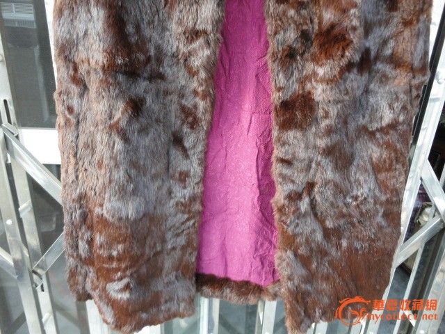 民国晚期富贵人穿的紫貂<em>皮女马夹</em>_民国晚期富