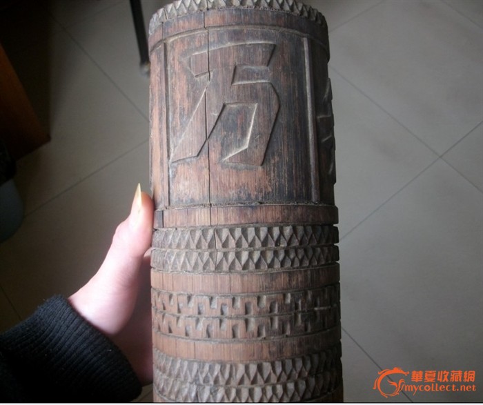 竹雕香筒签筒