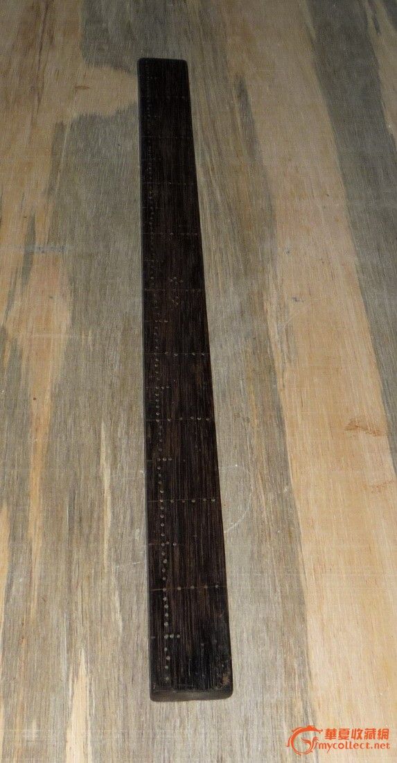 一把铁木老戒尺