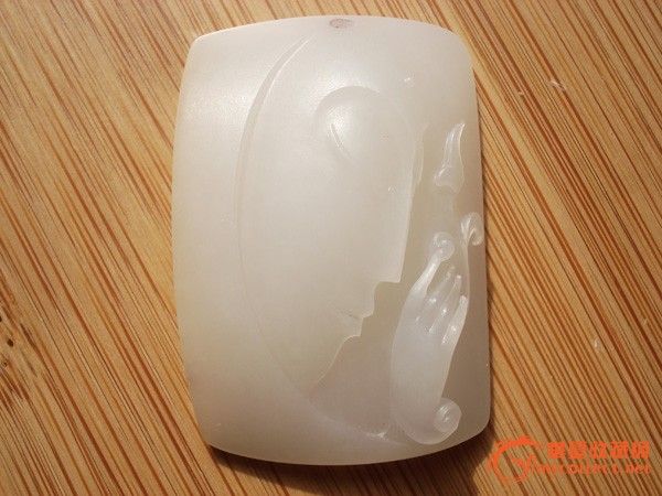 玉雕大师 杨曦(南石)作品 和田籽玉 观音 "龙"款