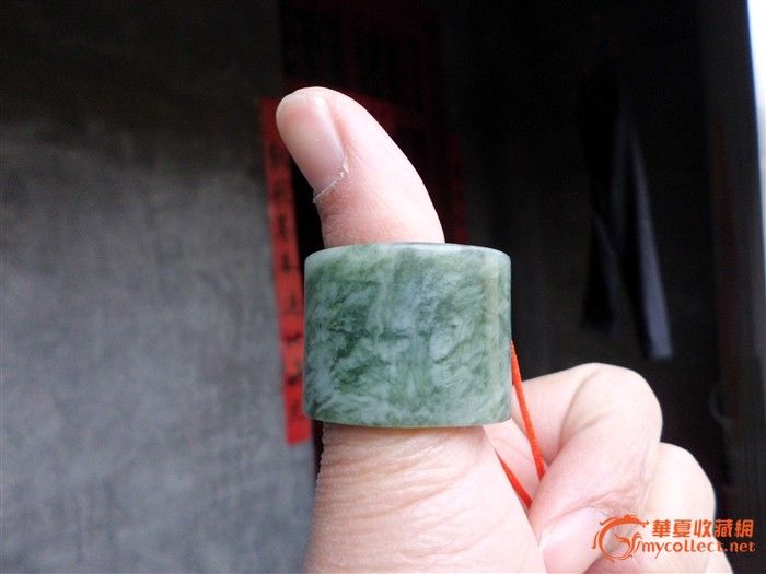 老坑深油青种翡翠扳指