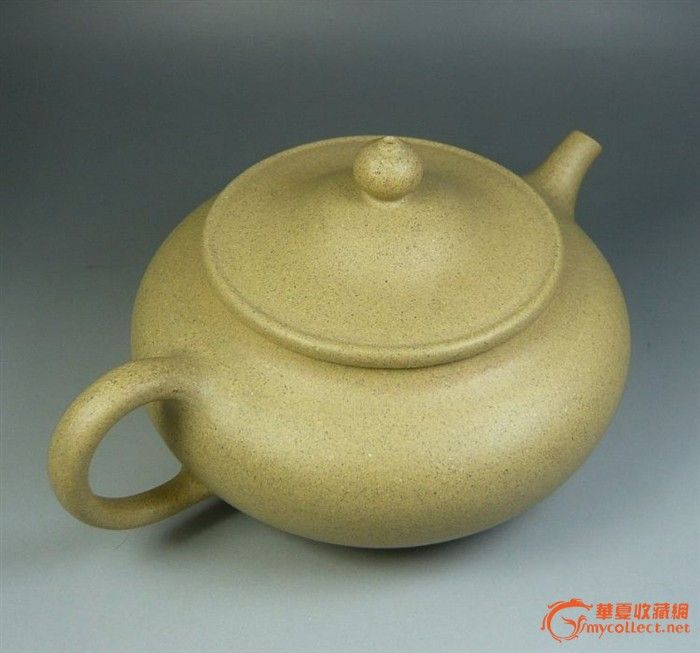 宜兴紫砂壶 国家级美术员 本山绿泥300cc